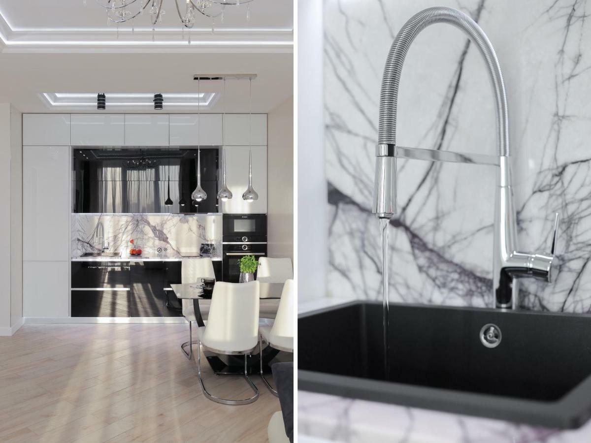 קייב Black&White Apartment In Smart Plaza מראה חיצוני תמונה